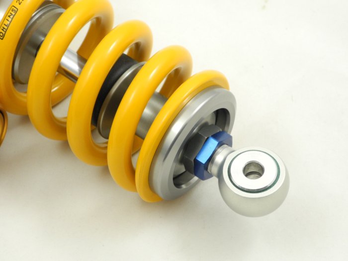 ÖHLINS TTX 36 Federbein für MOTO GUZZI V100 MANDELLO - alle Mod.